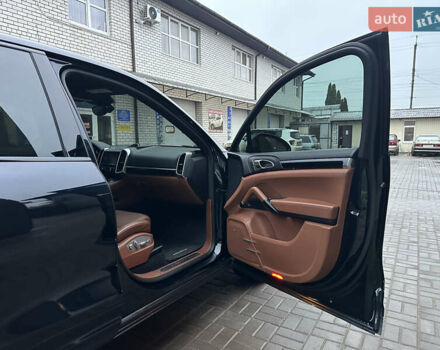 Синій Порше Cayenne, об'ємом двигуна 3.6 л та пробігом 245 тис. км за 22000 $, фото 24 на Automoto.ua