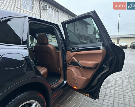 Синій Порше Cayenne, об'ємом двигуна 3.6 л та пробігом 245 тис. км за 22000 $, фото 26 на Automoto.ua