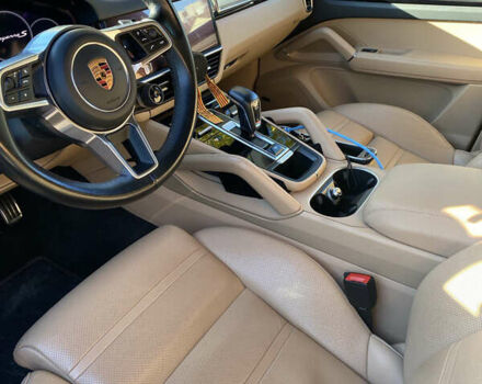 Синий Порше Каен, объемом двигателя 2.89 л и пробегом 96 тыс. км за 61500 $, фото 6 на Automoto.ua