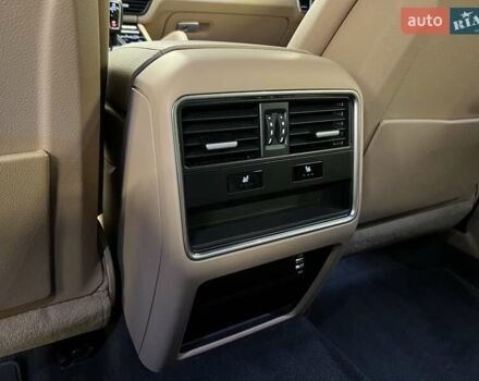 Синий Порше Каен, объемом двигателя 3 л и пробегом 78 тыс. км за 52314 $, фото 43 на Automoto.ua