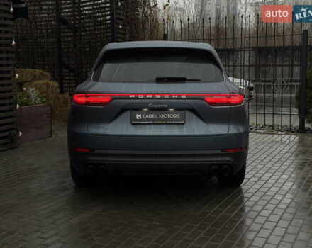 Синий Порше Каен, объемом двигателя 3 л и пробегом 137 тыс. км за 54000 $, фото 4 на Automoto.ua