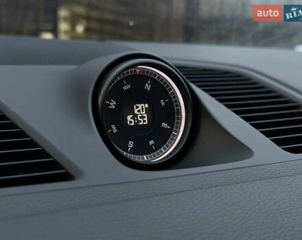 Синий Порше Каен, объемом двигателя 3 л и пробегом 137 тыс. км за 54000 $, фото 16 на Automoto.ua