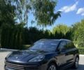 Синій Порше Cayenne, об'ємом двигуна 3 л та пробігом 156 тис. км за 53000 $, фото 1 на Automoto.ua