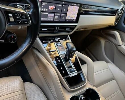 Порше Cayenne 2018 у Києві на Automoto.ua Синій Порше Cayenne, об'ємом двигуна 2.89 л та пробігом 130 тис. км за 58825 $, фото 12 на Automoto.ua