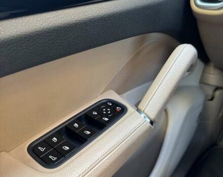 Порше Cayenne 2018 у Києві на Automoto.ua Синій Порше Cayenne, об'ємом двигуна 2.89 л та пробігом 130 тис. км за 58825 $, фото 17 на Automoto.ua