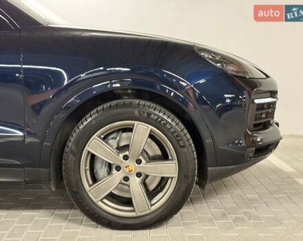 Синий Порше Каен, объемом двигателя 2.9 л и пробегом 73 тыс. км за 62000 $, фото 30 на Automoto.ua