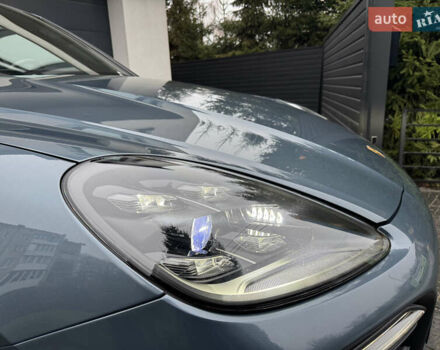 Синий Порше Каен, объемом двигателя 2.89 л и пробегом 104 тыс. км за 62000 $, фото 2 на Automoto.ua