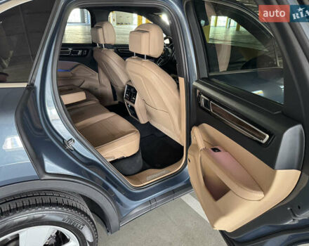 Порше Каен 2018 в Киеве на Automoto.ua Синий Порше Каен, объемом двигателя 3 л и пробегом 86 тыс. км за 51000 $, фото 15 на Automoto.ua