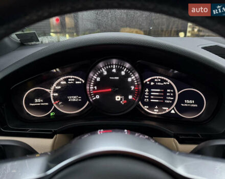 Синий Порше Каен, объемом двигателя 3 л и пробегом 137 тыс. км за 54000 $, фото 15 на Automoto.ua