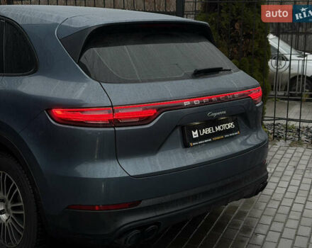 Синий Порше Каен, объемом двигателя 3 л и пробегом 137 тыс. км за 54000 $, фото 6 на Automoto.ua