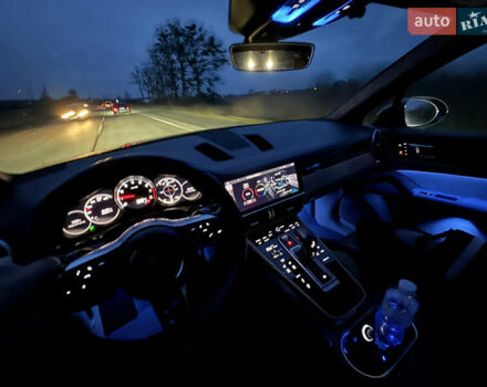 Синий Порше Каен, объемом двигателя 3 л и пробегом 69 тыс. км за 62500 $, фото 14 на Automoto.ua