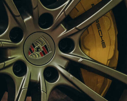 Синий Порше Каен, объемом двигателя 4 л и пробегом 112 тыс. км за 76000 $, фото 4 на Automoto.ua