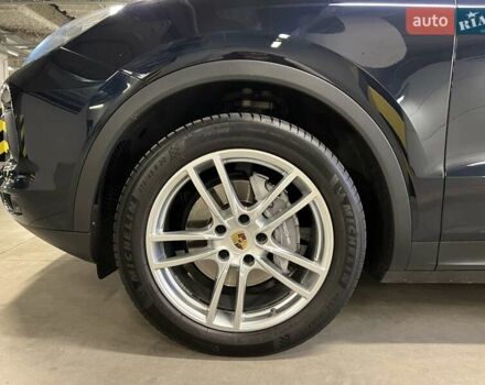 Синий Порше Каен, объемом двигателя 3 л и пробегом 78 тыс. км за 52314 $, фото 17 на Automoto.ua