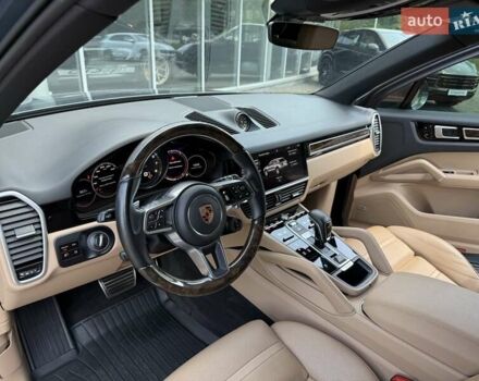 Синій Порше Cayenne, об'ємом двигуна 2.89 л та пробігом 101 тис. км за 57000 $, фото 17 на Automoto.ua