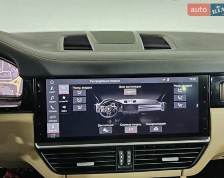 Синий Порше Каен, объемом двигателя 3 л и пробегом 82 тыс. км за 57999 $, фото 35 на Automoto.ua