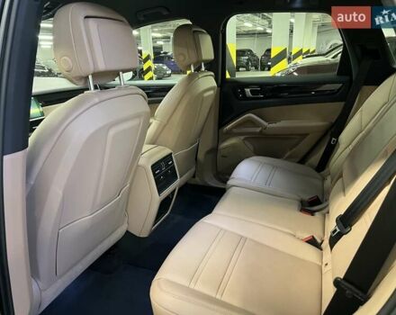 Синий Порше Каен, объемом двигателя 3 л и пробегом 78 тыс. км за 52314 $, фото 42 на Automoto.ua