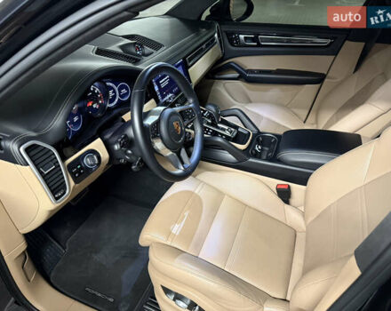 Синий Порше Каен, объемом двигателя 2.9 л и пробегом 73 тыс. км за 62000 $, фото 31 на Automoto.ua