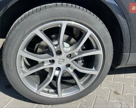 Синий Порше Каен, объемом двигателя 3 л и пробегом 156 тыс. км за 53000 $, фото 5 на Automoto.ua