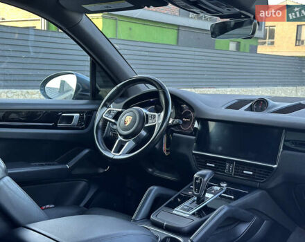 Синій Порше Cayenne, об'ємом двигуна 3 л та пробігом 330 тис. км за 36999 $, фото 9 на Automoto.ua