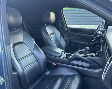 Синій Порше Cayenne, об'ємом двигуна 3 л та пробігом 330 тис. км за 36999 $, фото 13 на Automoto.ua