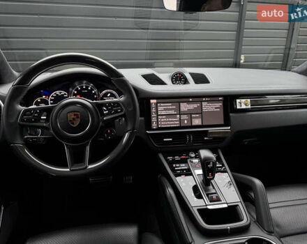Синий Порше Каен, объемом двигателя 2.89 л и пробегом 104 тыс. км за 62000 $, фото 23 на Automoto.ua