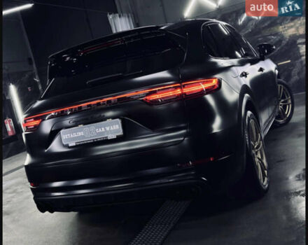 Синий Порше Каен, объемом двигателя 4 л и пробегом 112 тыс. км за 76000 $, фото 8 на Automoto.ua