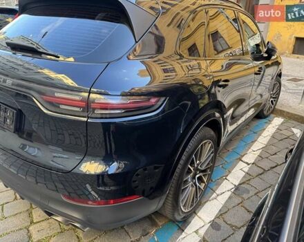 Порше Cayenne 2018 у Києві на Automoto.ua Синій Порше Cayenne, об'ємом двигуна 2.89 л та пробігом 130 тис. км за 58825 $, фото 5 на Automoto.ua