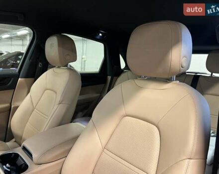 Синий Порше Каен, объемом двигателя 3 л и пробегом 78 тыс. км за 52314 $, фото 27 на Automoto.ua