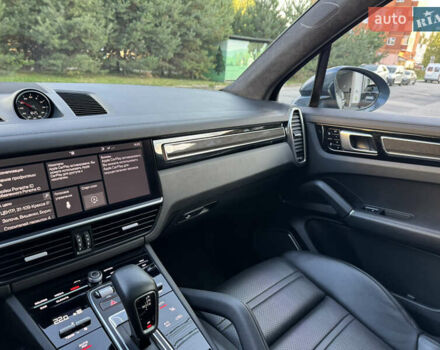 Синій Порше Cayenne, об'ємом двигуна 2.89 л та пробігом 104 тис. км за 65000 $, фото 13 на Automoto.ua