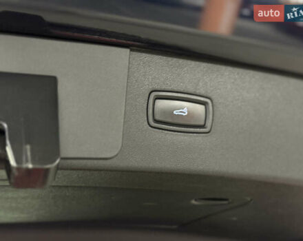 Синий Порше Каен, объемом двигателя 2.9 л и пробегом 73 тыс. км за 62000 $, фото 21 на Automoto.ua