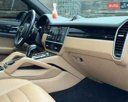 Синій Порше Cayenne, об'ємом двигуна 3 л та пробігом 170 тис. км за 45000 $, фото 11 на Automoto.ua