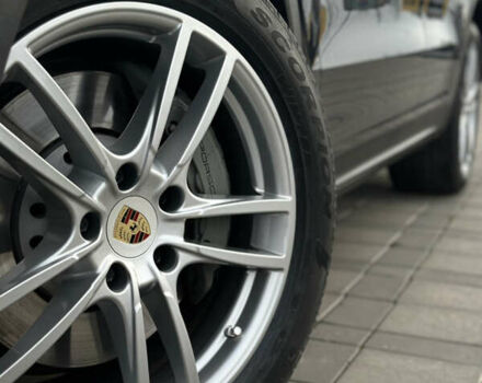 Синий Порше Каен, объемом двигателя 2.89 л и пробегом 63 тыс. км за 66500 $, фото 3 на Automoto.ua