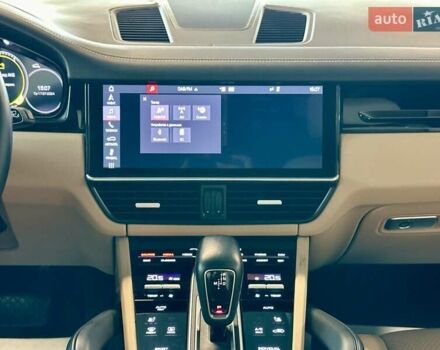 Синий Порше Каен, объемом двигателя 3 л и пробегом 81 тыс. км за 53900 $, фото 10 на Automoto.ua