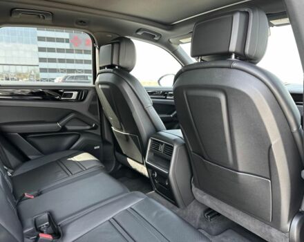 Синій Порше Cayenne, об'ємом двигуна 3 л та пробігом 97 тис. км за 55500 $, фото 19 на Automoto.ua