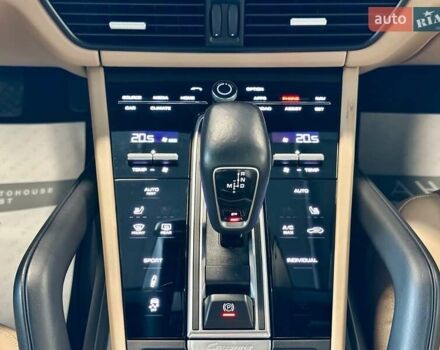 Синий Порше Каен, объемом двигателя 3 л и пробегом 81 тыс. км за 53900 $, фото 11 на Automoto.ua