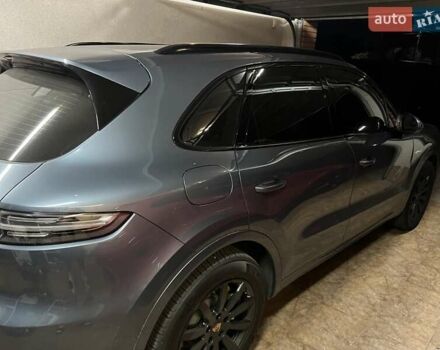 Синий Порше Каен, объемом двигателя 3 л и пробегом 95 тыс. км за 78000 $, фото 1 на Automoto.ua