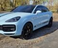 Синий Порше Каен, объемом двигателя 4 л и пробегом 51 тыс. км за 150000 $, фото 1 на Automoto.ua