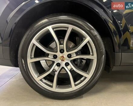 Синій Порше Cayenne, об'ємом двигуна 3 л та пробігом 45 тис. км за 78756 $, фото 18 на Automoto.ua