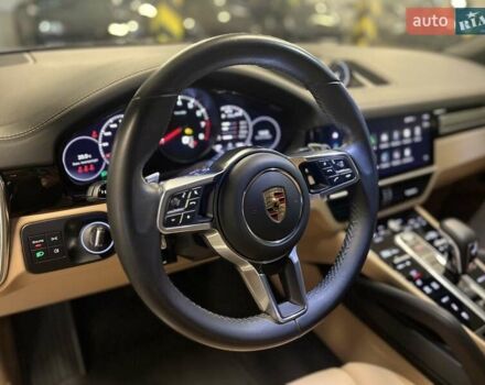 Синій Порше Cayenne, об'ємом двигуна 3 л та пробігом 45 тис. км за 78756 $, фото 31 на Automoto.ua