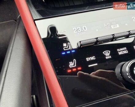 Порше Каен 2023 в Киеве на Automoto.ua Синий Порше Каен, объемом двигателя 3 л и пробегом 18 тыс. км за 99999 $, фото 34 на Automoto.ua