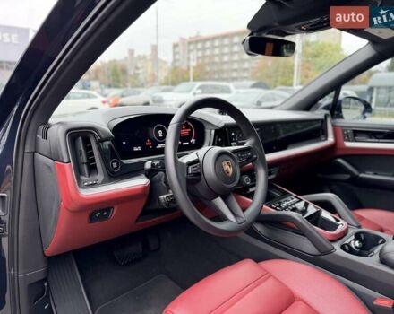 Порше Каен 2023 в Киеве на Automoto.ua Синий Порше Каен, объемом двигателя 3 л и пробегом 18 тыс. км за 99999 $, фото 20 на Automoto.ua