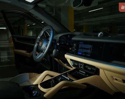 Синий Порше Каен, объемом двигателя 3 л и пробегом 5 тыс. км за 117000 $, фото 15 на Automoto.ua