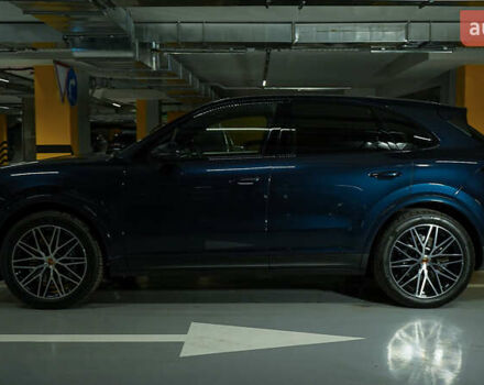 Синий Порше Каен, объемом двигателя 3 л и пробегом 5 тыс. км за 117000 $, фото 4 на Automoto.ua