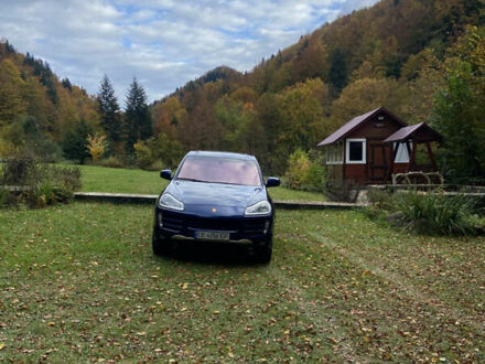 Синий Порше Каен, объемом двигателя 4.81 л и пробегом 240 тыс. км за 12500 $, фото 1 на Automoto.ua