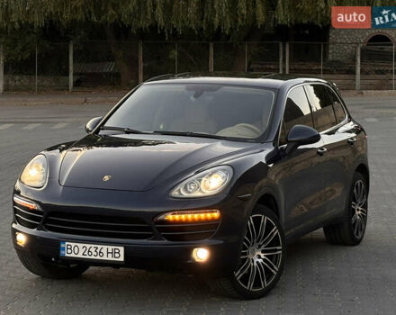 Порше Cayenne 2011 у Тернополі на Automoto.ua Синій Порше Cayenne, об'ємом двигуна 3.6 л та пробігом 249 тис. км за 15500 $, фото 1 на Automoto.ua
