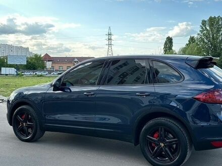 Синий Порше Каен, объемом двигателя 2.97 л и пробегом 209 тыс. км за 21500 $, фото 1 на Automoto.ua