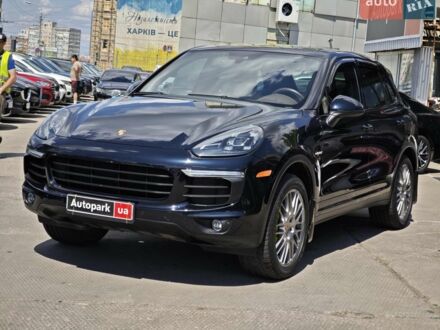 Синій Порше Cayenne, об'ємом двигуна 3 л та пробігом 174 тис. км за 32440 $, фото 1 на Automoto.ua