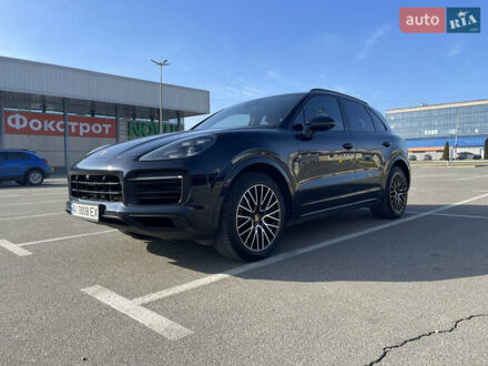 Порше Cayenne 2020 у Києві на Automoto.ua Синій Порше Cayenne, об'ємом двигуна 3 л та пробігом 93 тис. км за 76500 $, фото 1 на Automoto.ua
