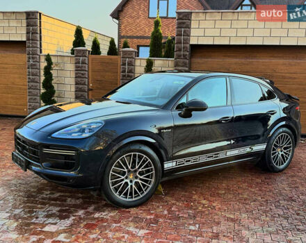 Синий Порше Каен, объемом двигателя 4 л и пробегом 40 тыс. км за 139000 $, фото 1 на Automoto.ua