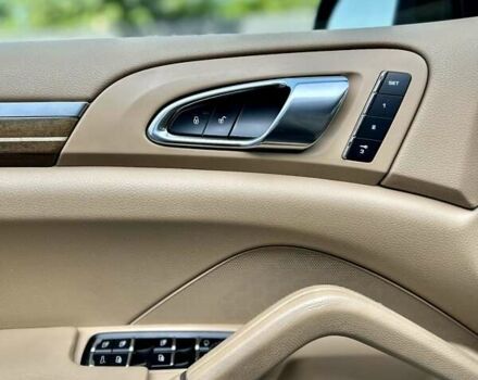 Зеленый Порше Каен, объемом двигателя 2.97 л и пробегом 189 тыс. км за 22900 $, фото 1 на Automoto.ua